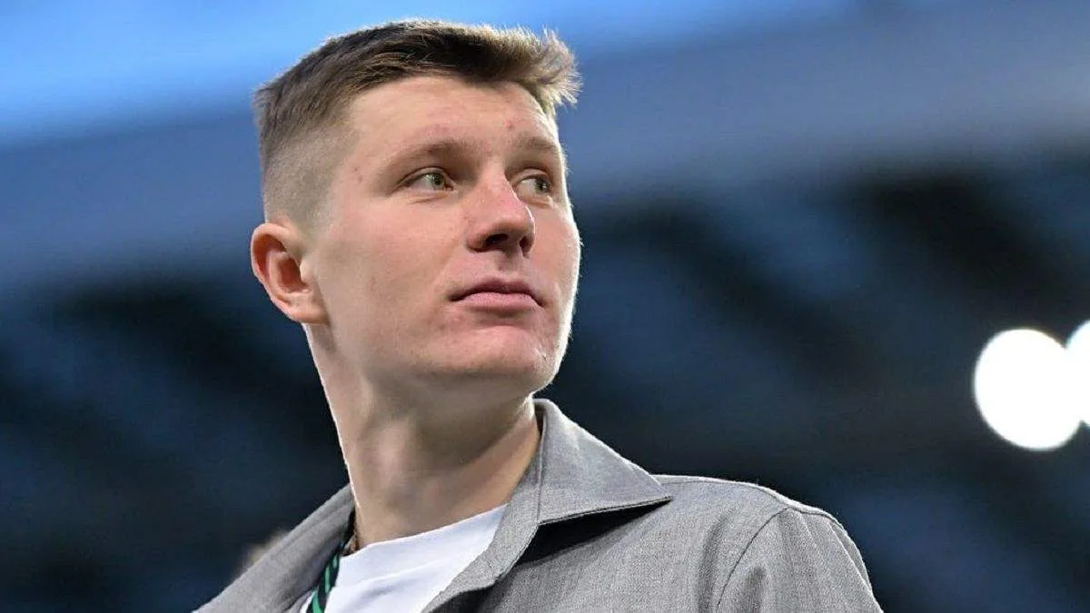 Трансфер Бондаренка до Аль-Ахлі: як клуб розкрив угоду завчасно