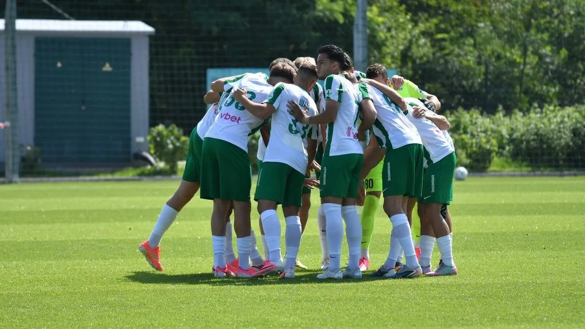 Карпати розгромили Верес 5:1 у спарингу: дебют Феліпе та гольова феєрія