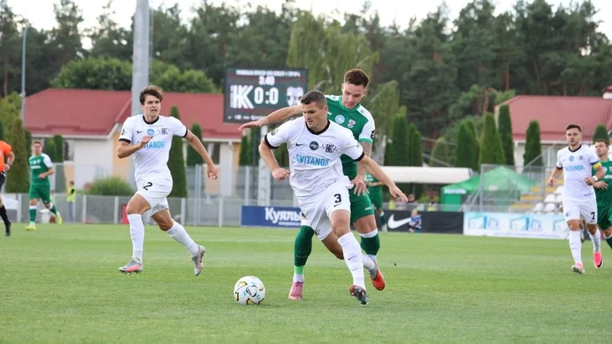 Колос та Оболонь зіграли вничию 0:0 – матч перервали на 2 години через тривогу